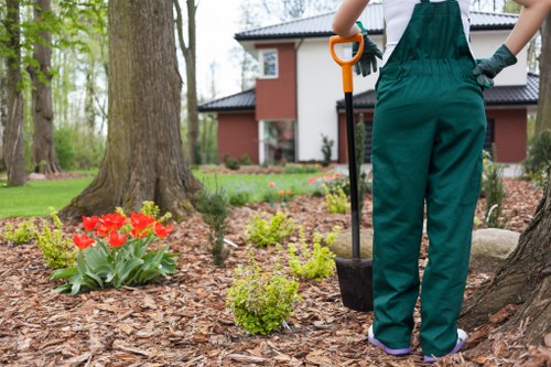 SSL-protected Gardeners Ickenham checkout for gardening services